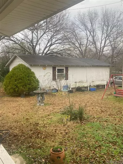 811 E Wood St, Paris, AR 72855 photo 12