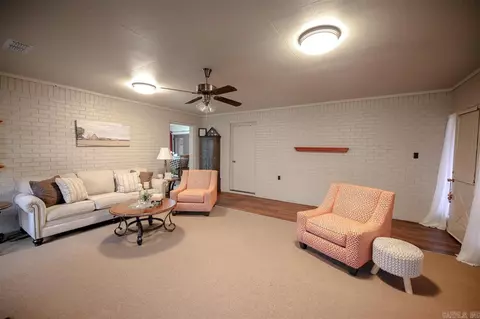 205 E Crotty Rd, Norphlet, AR 71759 photo 3