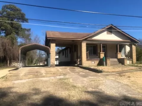 302 8th St, Smackover, AR 71762 photo 1