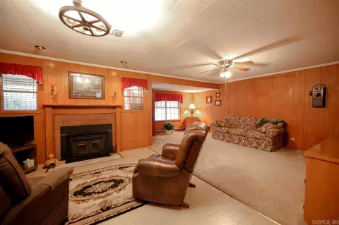 1823 Pigeon Hill Rd, Strong, AR 71765 photo 8