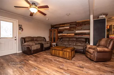 104 E 12th, Smackover, AR 71762 photo 2