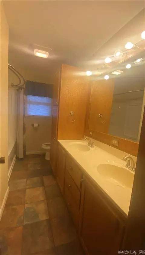 1503 W Bryan St, Paris, AR 72855 photo 8