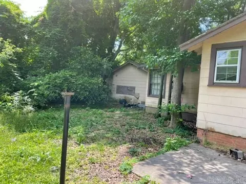 708 Spring St, El Dorado, AR 71730 photo 16