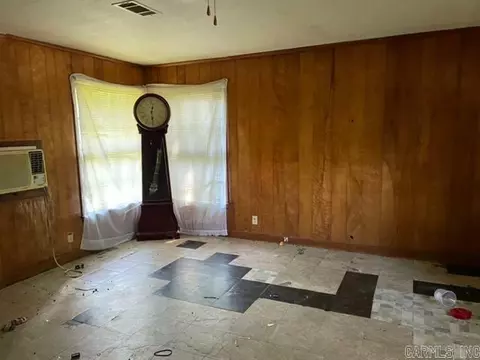 708 Spring St, El Dorado, AR 71730 photo 4
