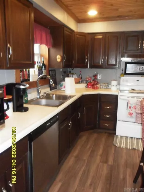 216 S Dowell, Tuckerman, AR 72473 photo 9