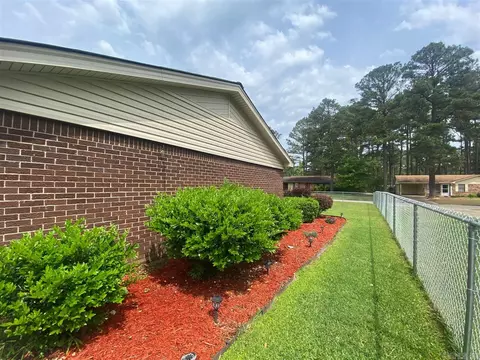 1405 Melrose, Warren, AR 71671 photo 6
