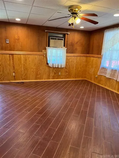 1506 S Elm St, Paris, AR 72855 photo 13
