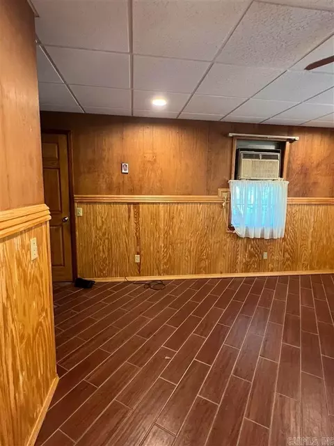 1506 S Elm St, Paris, AR 72855 photo 12