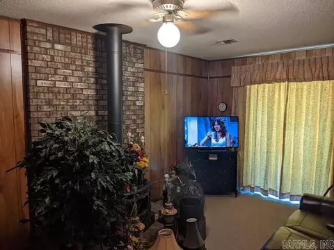 809 Lear, Camden, AR 71701 photo 3
