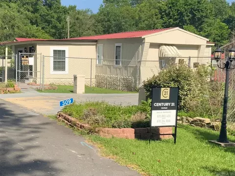 309 E 2nd, Smackover, AR 71762 photo 1