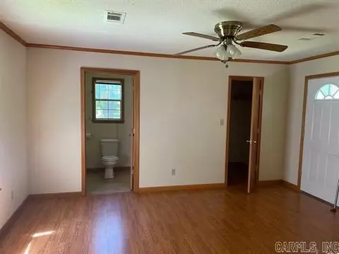 308 W Elm St, Warren, AR 71671 photo 6