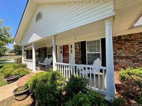 1201 N 4th St, Paris, AR 72855 photo 2
