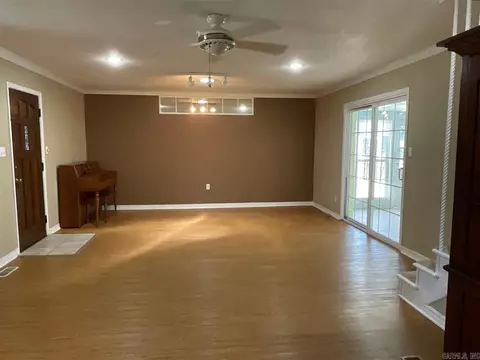 1201 N 4th St, Paris, AR 72855 photo 5