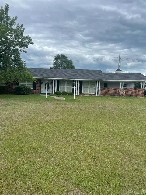 2528 N Constitution, Ashdown, AR 71822 photo 1