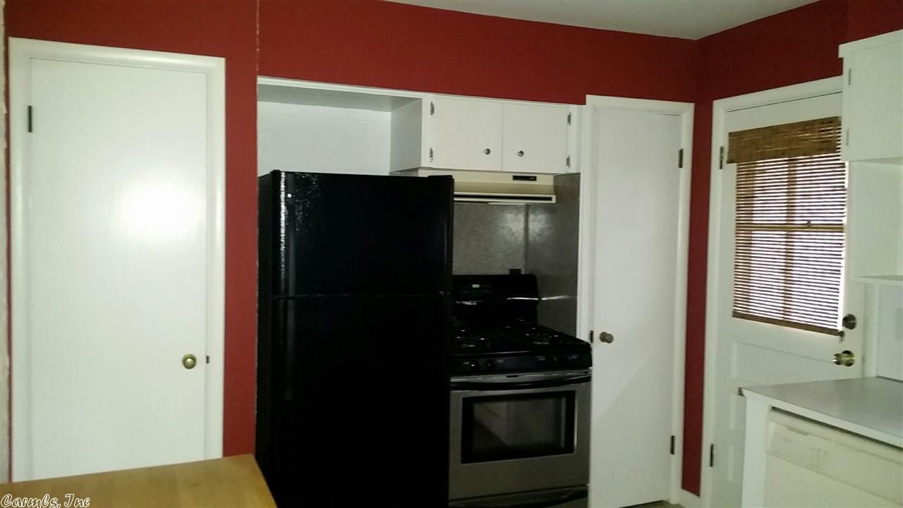 1001 Lakeside Dr, Mena, AR 71953 photo 8