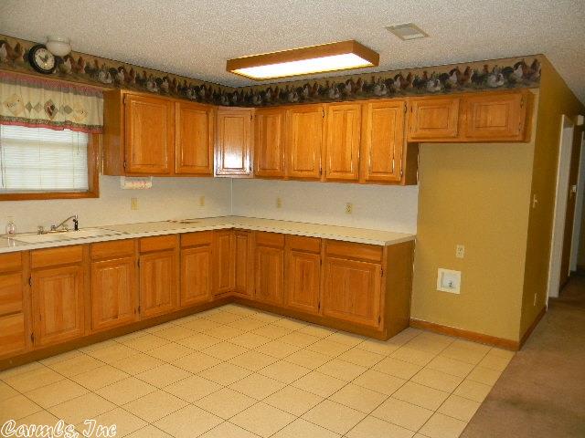 7417 Hyla, Pine Bluff, AR 71603 photo 5