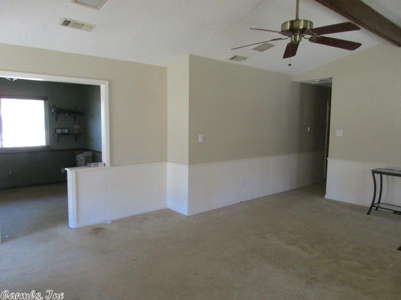 7811 S Pinewood Dr, Pine Bluff, AR 71603 photo 6