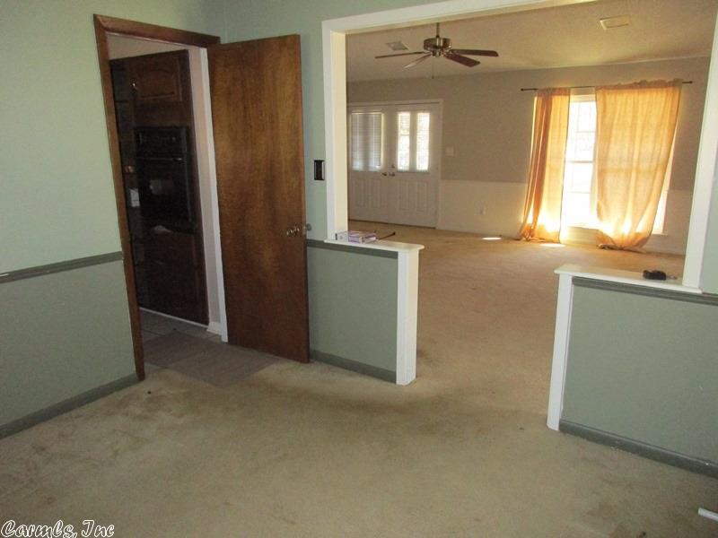 7811 S Pinewood Dr, Pine Bluff, AR 71603 photo 7