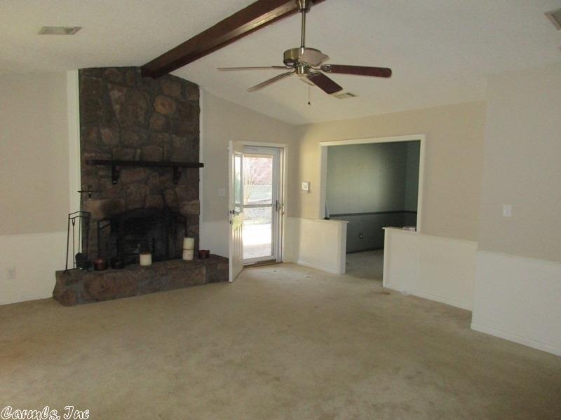7811 S Pinewood Dr, Pine Bluff, AR 71603 photo 5