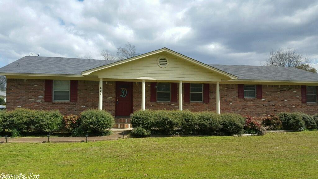 804 N Main, Beebe, AR 72012 photo 1