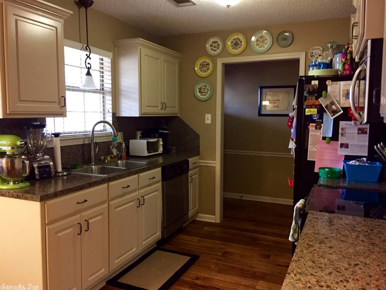 7 E Hampton Dr, Conway, AR 72034 photo 6