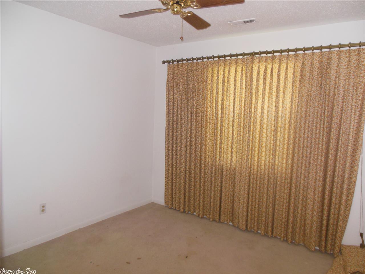 1100 S Washington St, Pine Bluff, AR 71601 photo 10