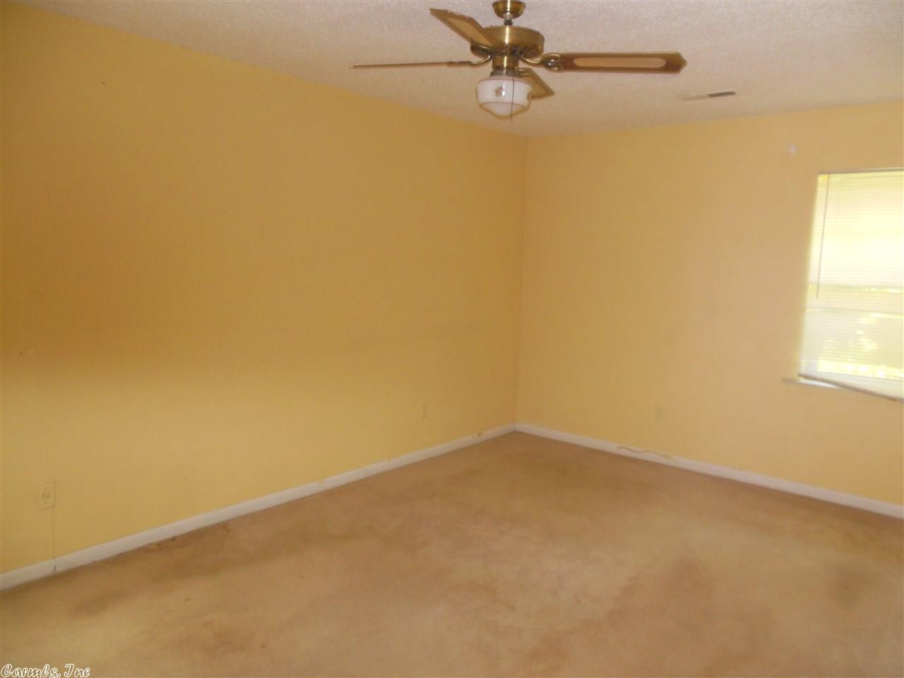 1100 S Washington St, Pine Bluff, AR 71601 photo 7