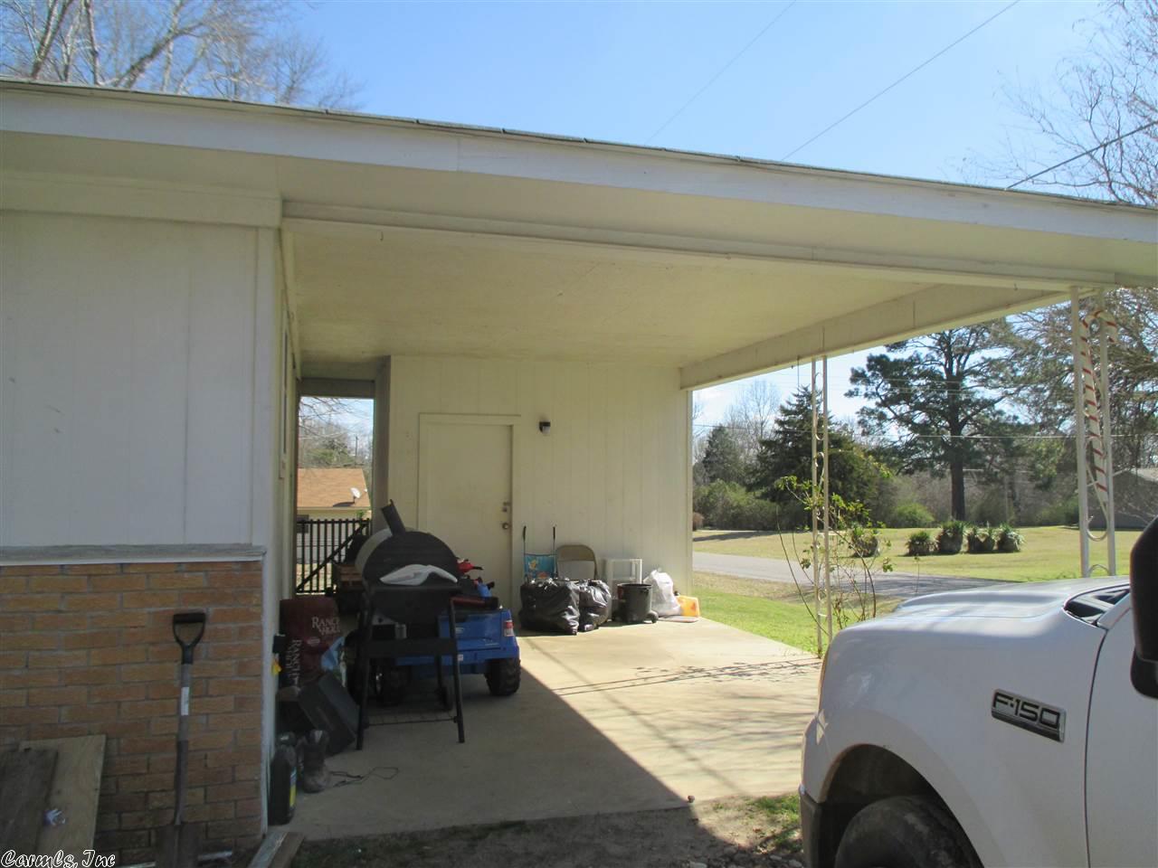 1212 Mockingbird, Leola, AR 72084 photo 2
