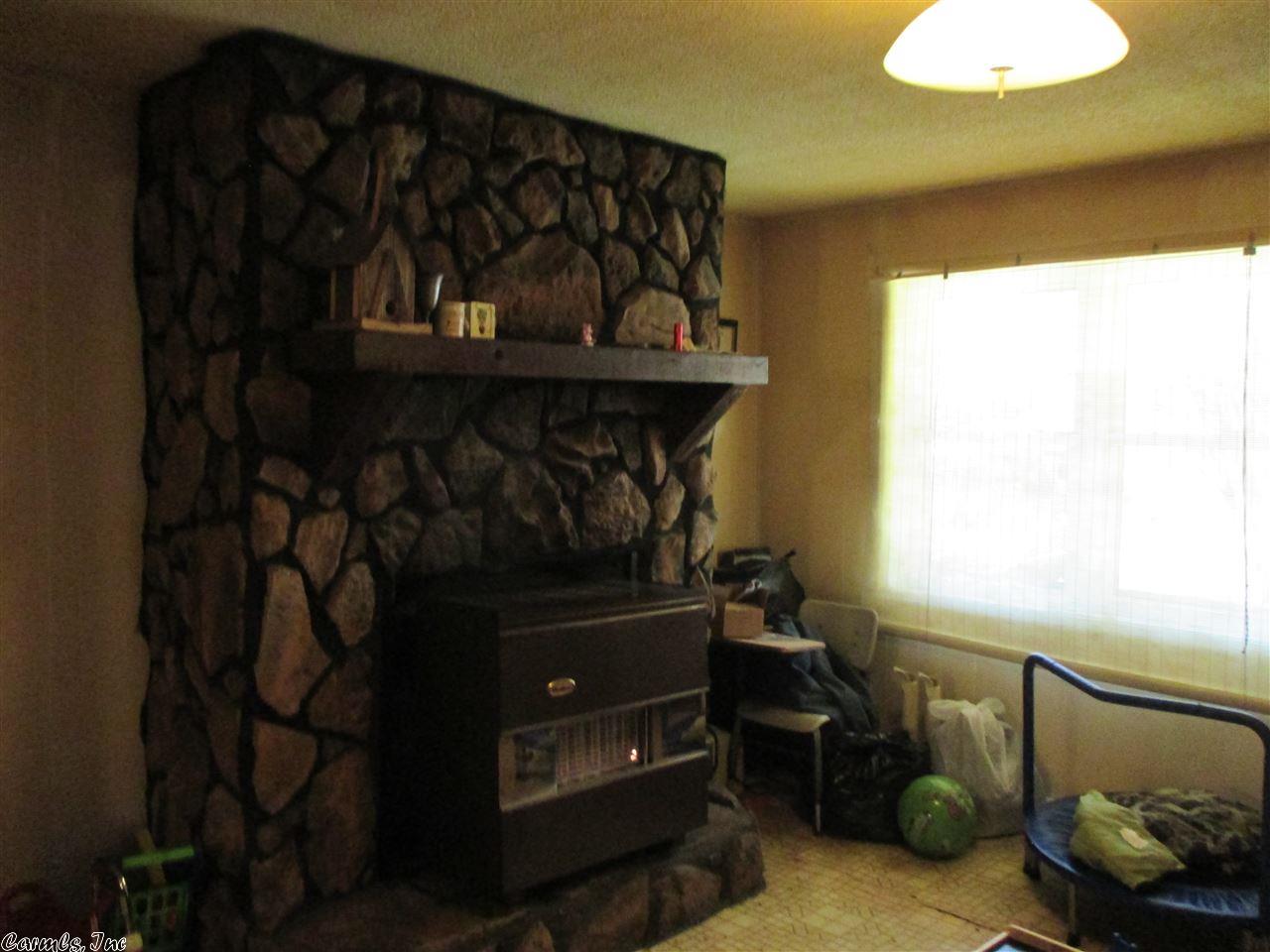 1212 Mockingbird, Leola, AR 72084 photo 3