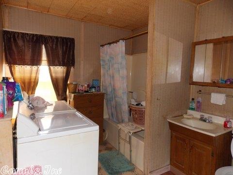 306 Black Dr, Corning, AR 72422 photo 10