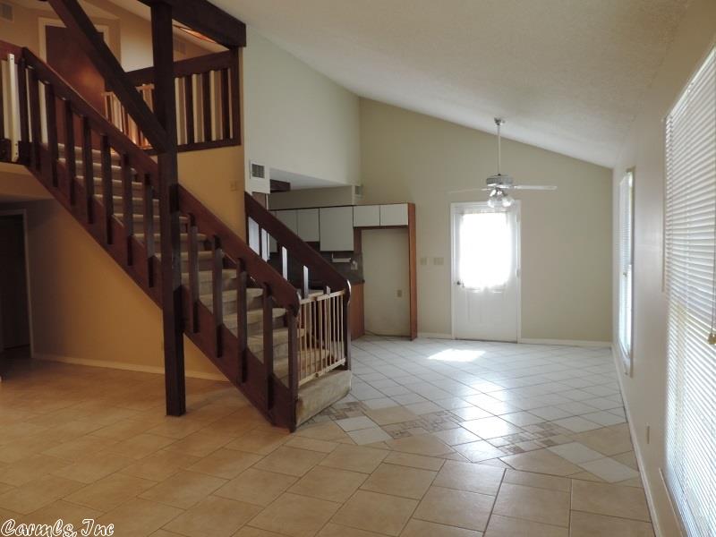 12 Valley Ridge Rd, Conway, AR 72032 photo 3