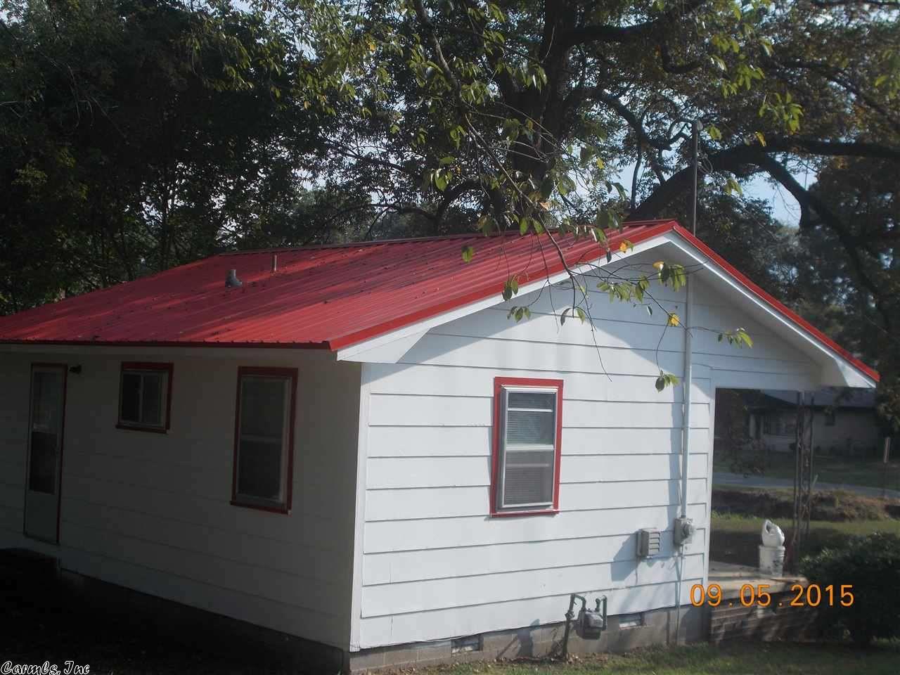 301 Pecan St, Malvern, AR 72104 photo 1