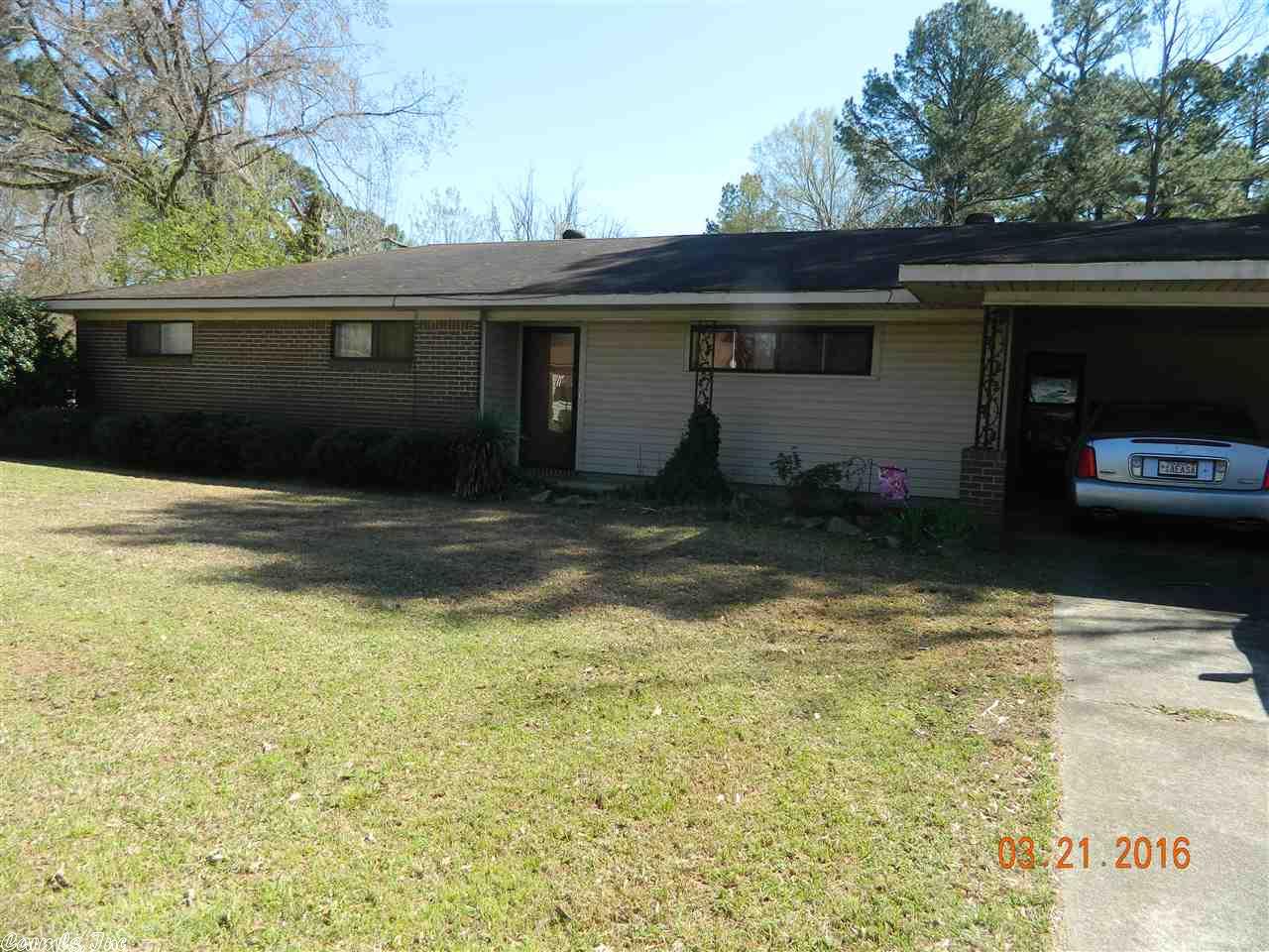 706 E Beech St, Gurdon, AR 71743 photo 1