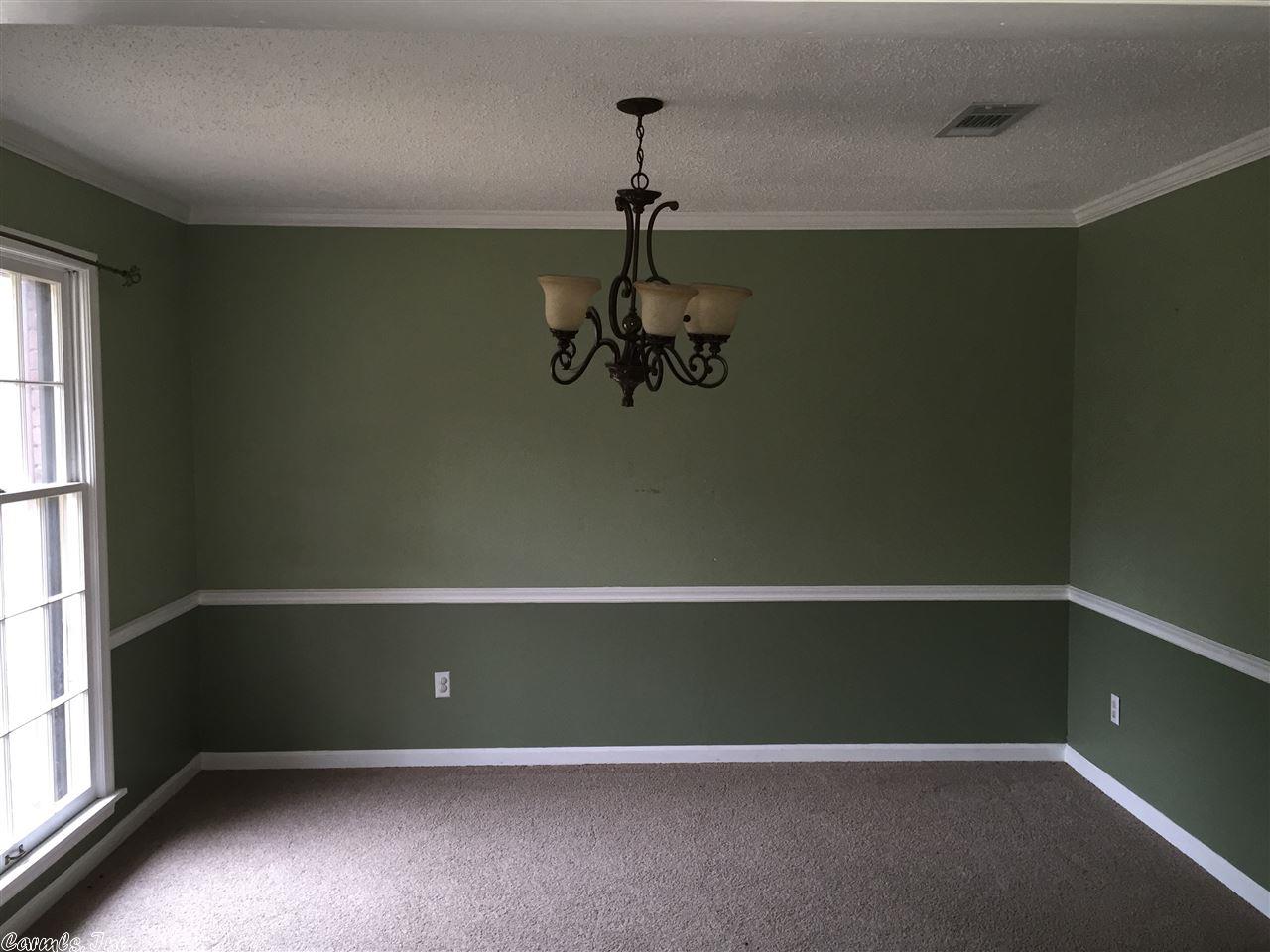5 Sutton Pl, Pine Bluff, AR 71603 photo 3