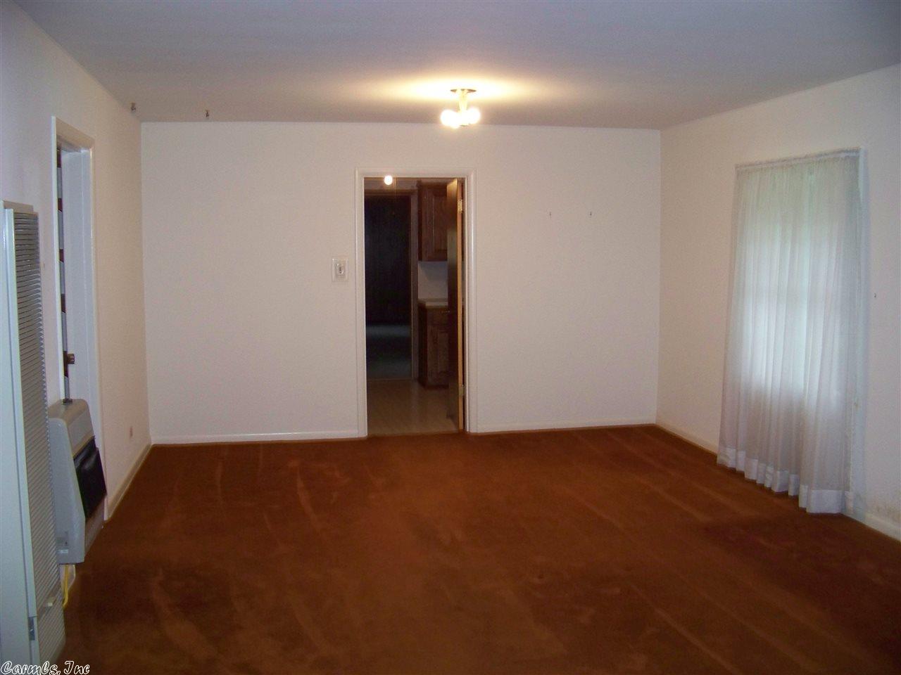 712 Mchenry, Malvern, AR 72104 photo 3