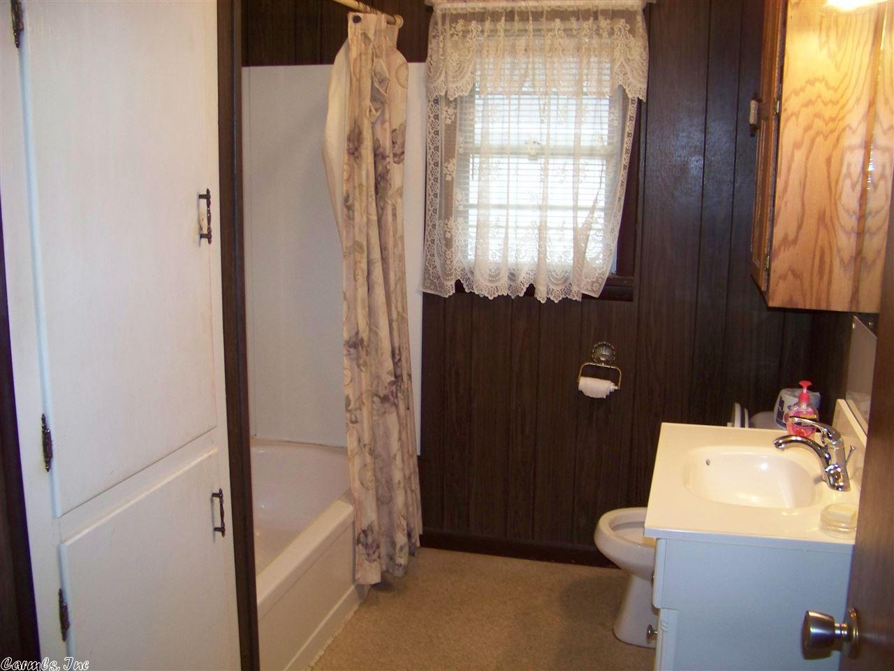 712 Mchenry, Malvern, AR 72104 photo 10