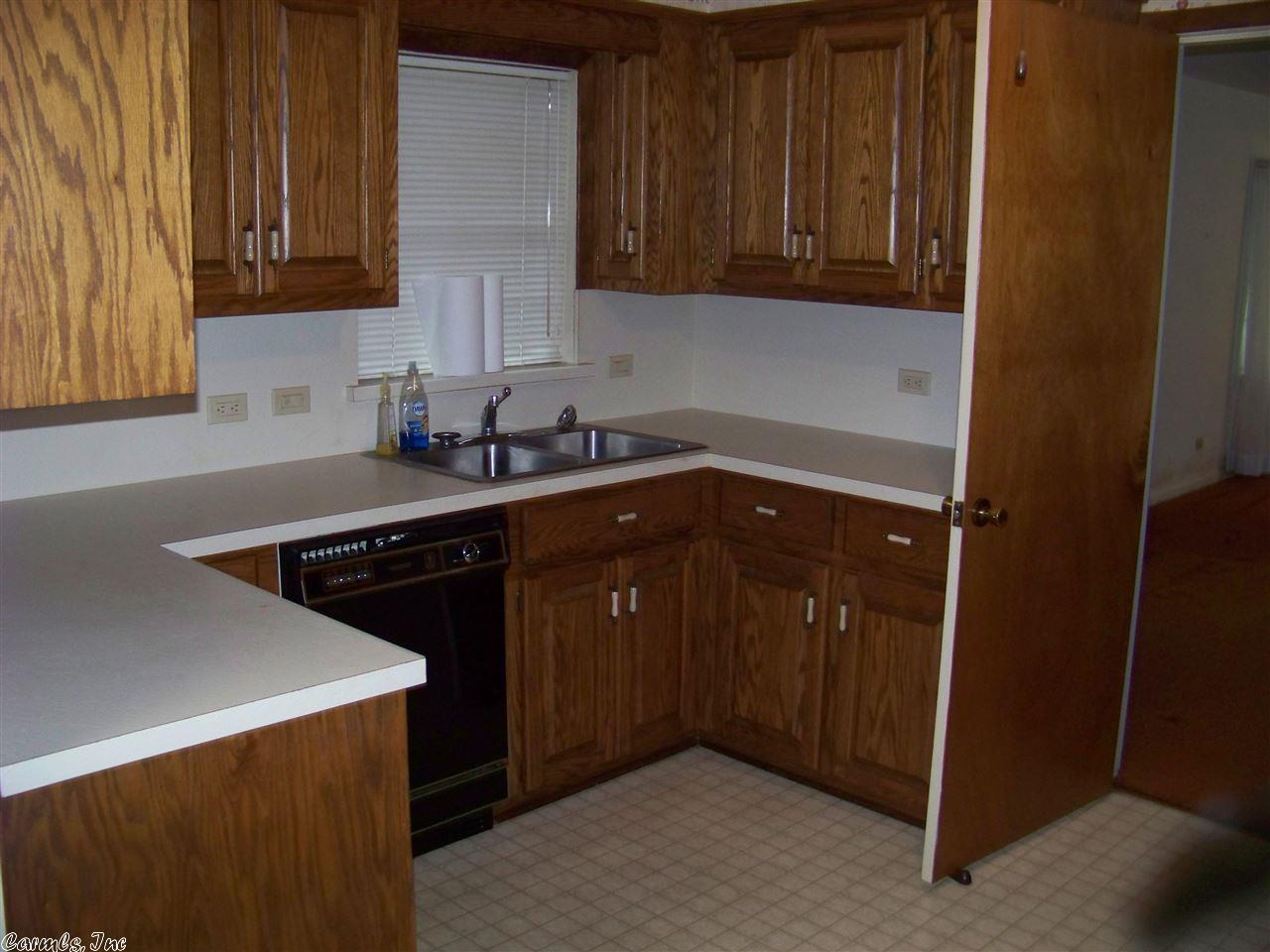 712 Mchenry, Malvern, AR 72104 photo 7