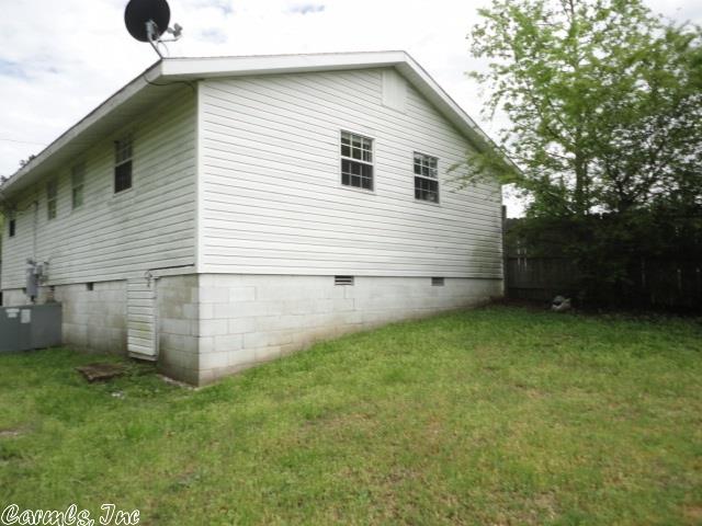 714 Berwick, Benton, AR 72019 photo 11