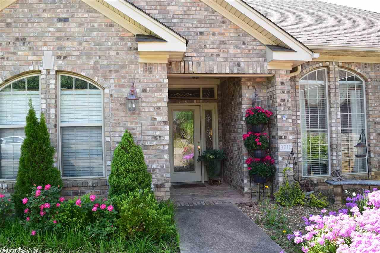 3211 Independence Cir, Bryant, AR 72022 photo 1