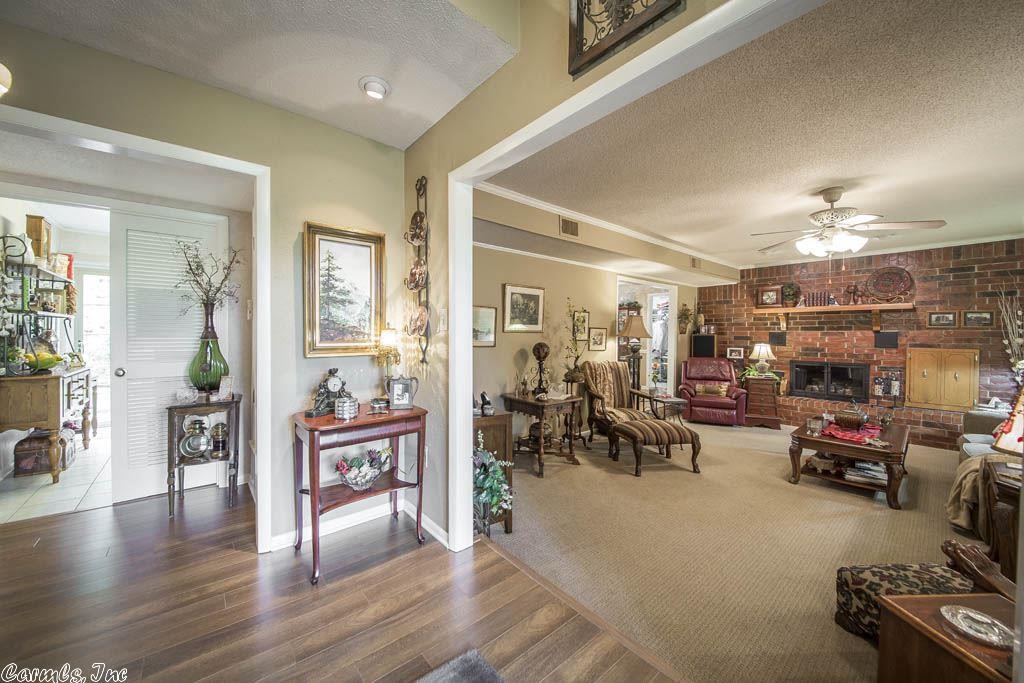 24 Greenbrier Ln, Conway, AR 72032 photo 2