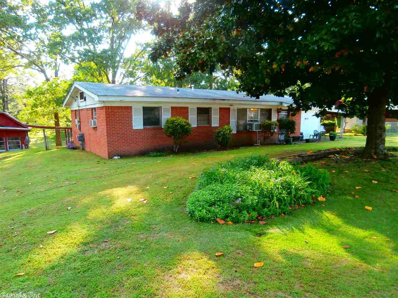 9375 Ridge Rd, Malvern, AR 72104 photo 2
