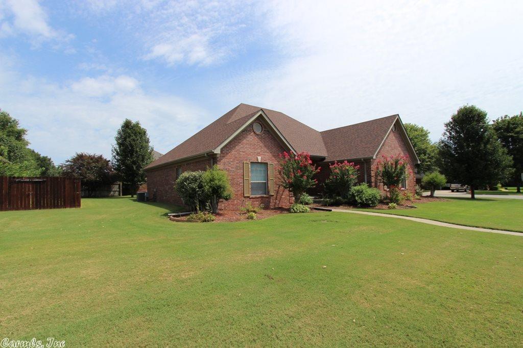 2450 Tj Dr, Conway, AR 72034 photo 3