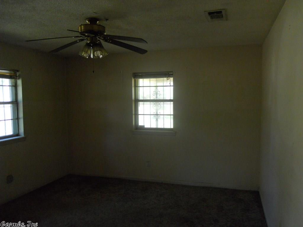 2311 Crestwood Dr, Pine Bluff, AR 71603 photo 4