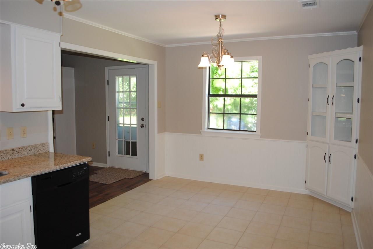 8 Hallous St, Conway, AR 72032 photo 8