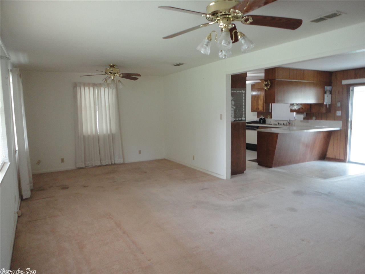 2235 Mchenry Cir, Malvern, AR 72104 photo 3