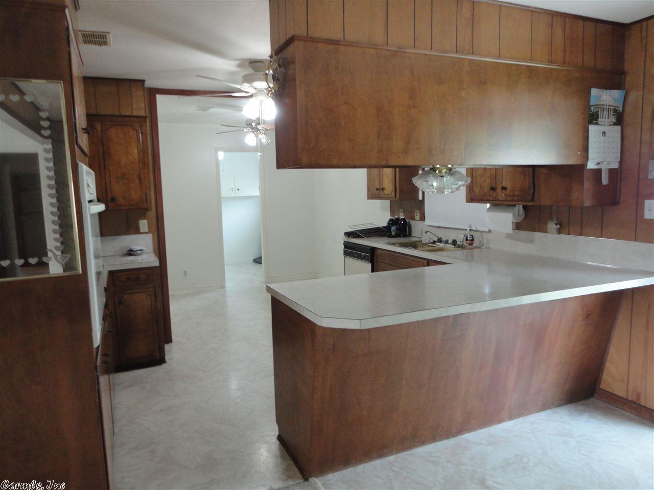 2235 Mchenry Cir, Malvern, AR 72104 photo 5