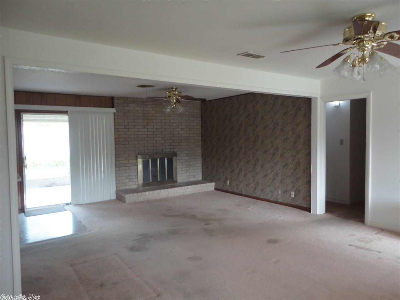 2235 Mchenry Cir, Malvern, AR 72104 photo 2
