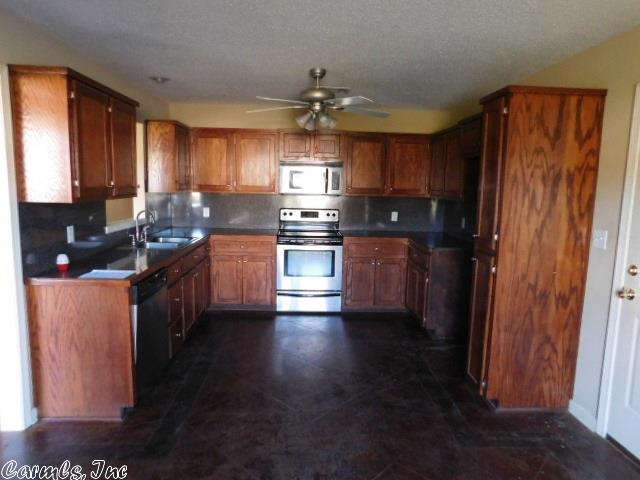 249 Timber Lake Dr, Haskell, AR 72015 photo 3