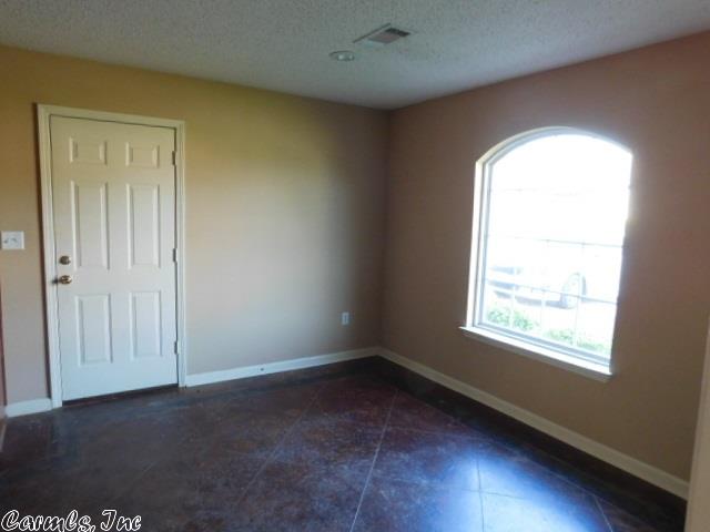249 Timber Lake Dr, Haskell, AR 72015 photo 4