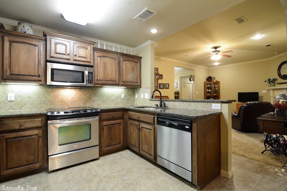 5445 William Ln, Bryant, AR 72022 photo 9